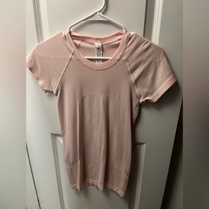 Light Pink Swiftly Tech size 2